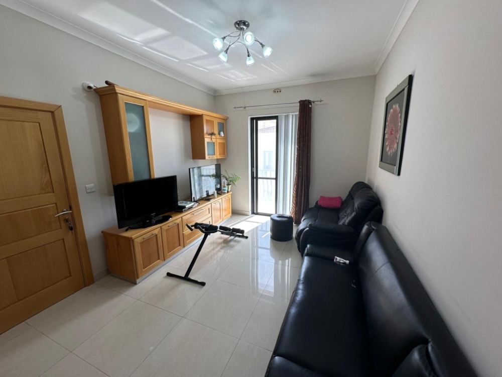 WhatsApp Image 2025-12-15 at 19.02.24