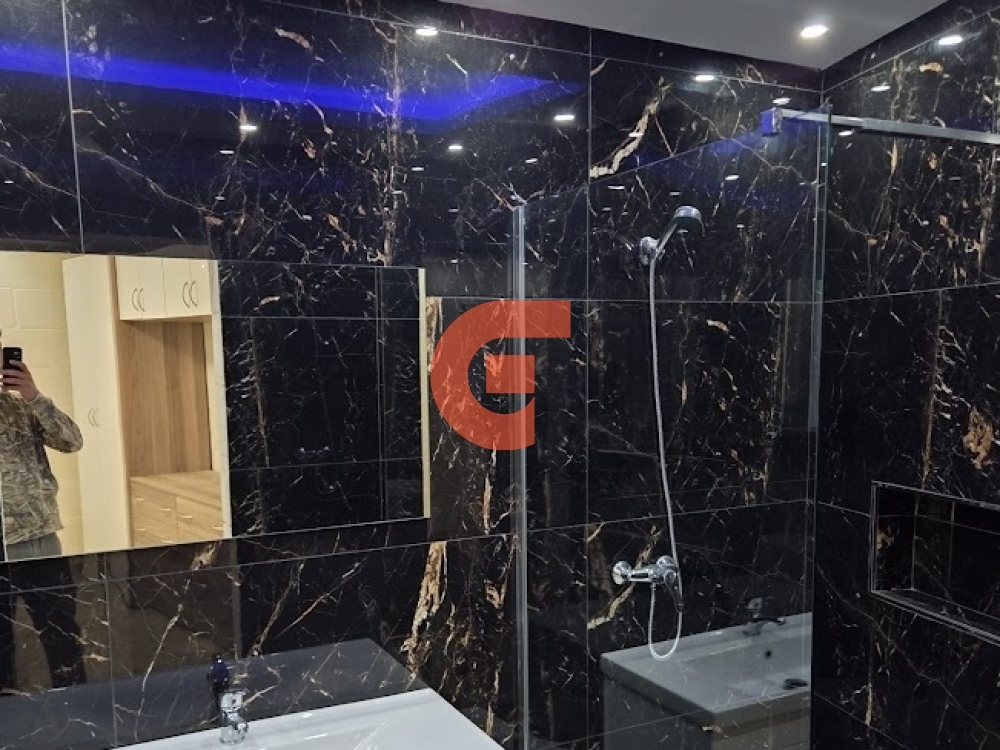 5b339de2-84ca-4ee3-9622-d811a47fd514