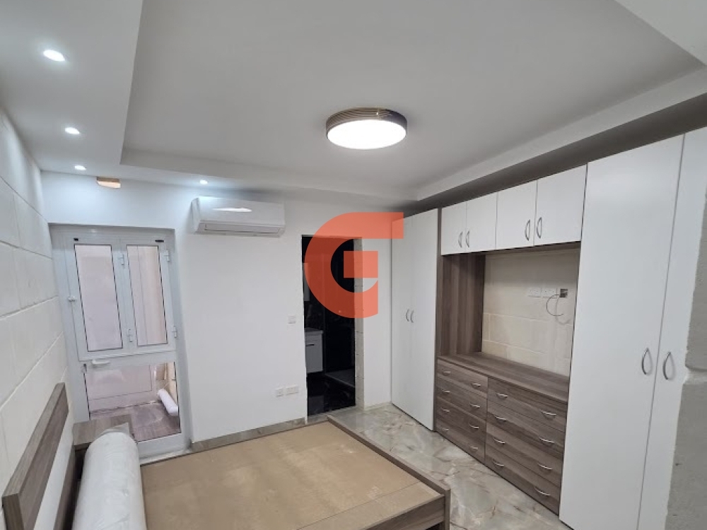 dddd7380-3230-4c4c-bbf1-7747491a29d5