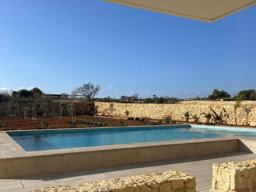 WhatsApp Image 2026-04-17 at 15.27.11