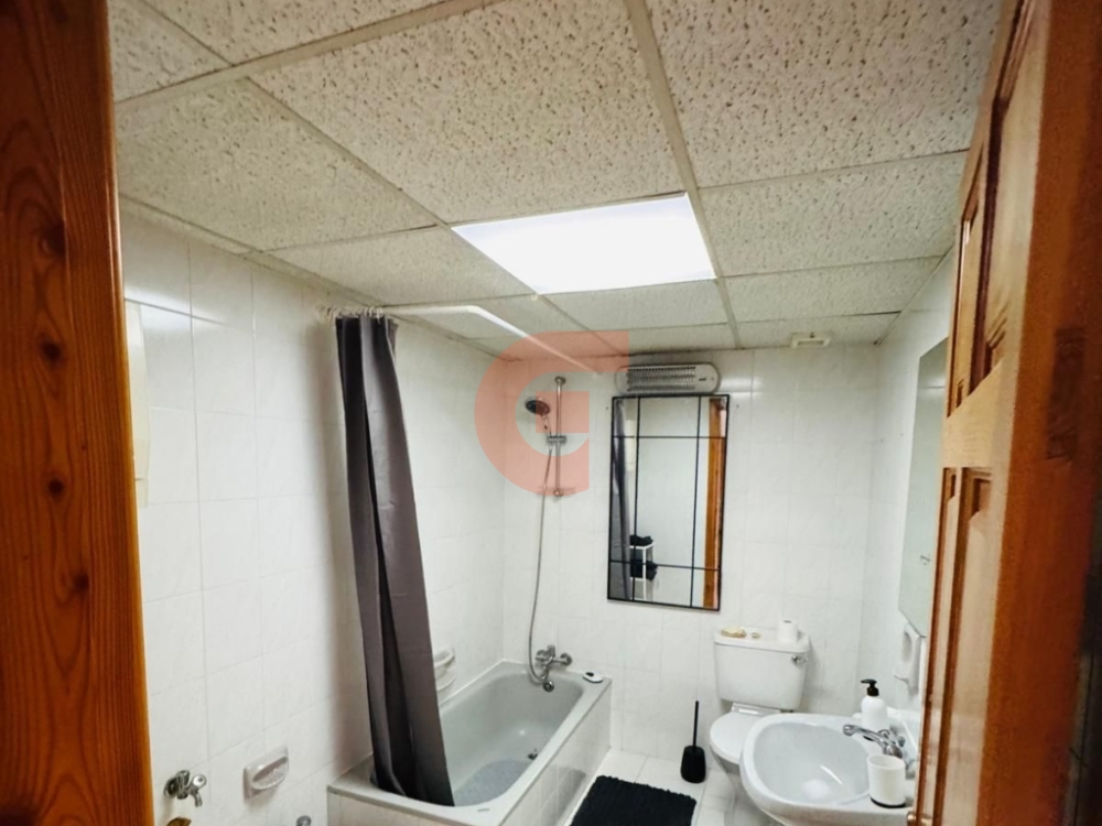 7e1e087e-4c1a-43da-ad0c-72a1a68af220