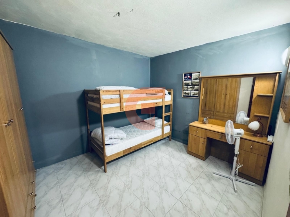 aad175d2-f7d2-4c85-8ee3-915fdc3cafa7